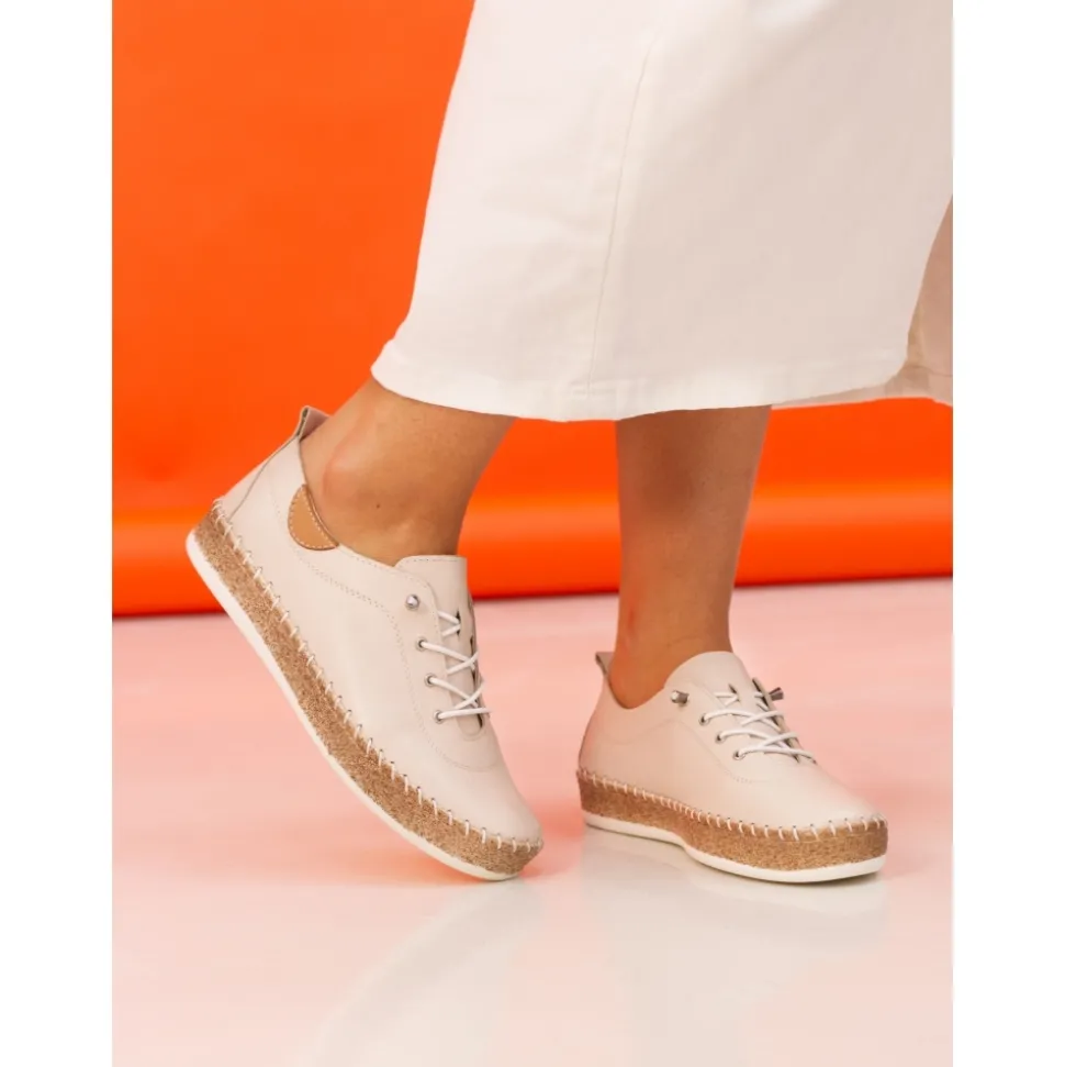 Lunar Shoes Halbschuhe | Flache Schuhe*Evie Plimsoll aus cremefarbenem Leder